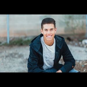 Meet your Posher, Quinn